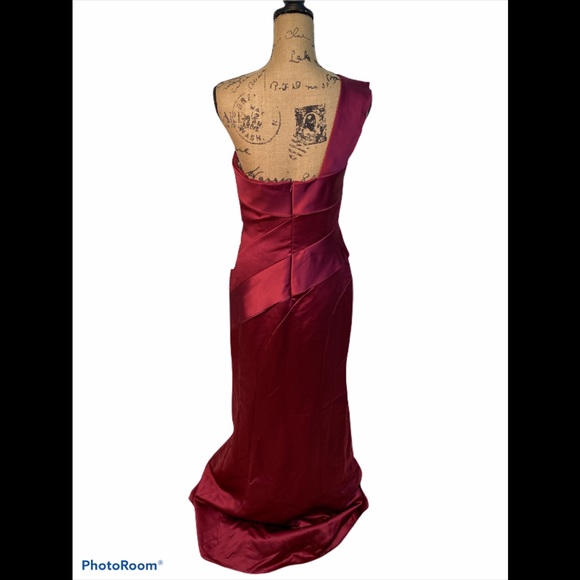 WHITE by Vera Wang Gown size 8 NWT - Picture 2 of 16